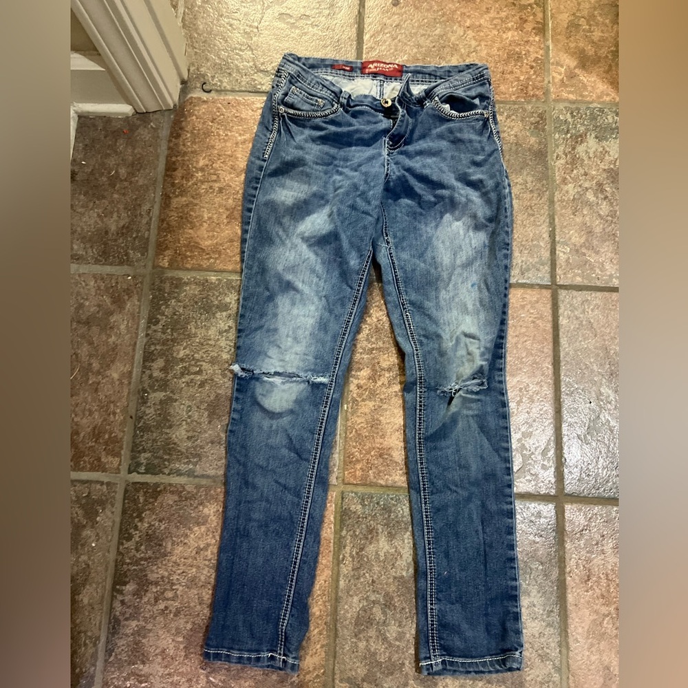 Arizona Jean co. Size 16 blue jeans.